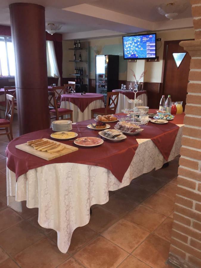 Albergo "Da Gigi" Celano Luaran gambar
