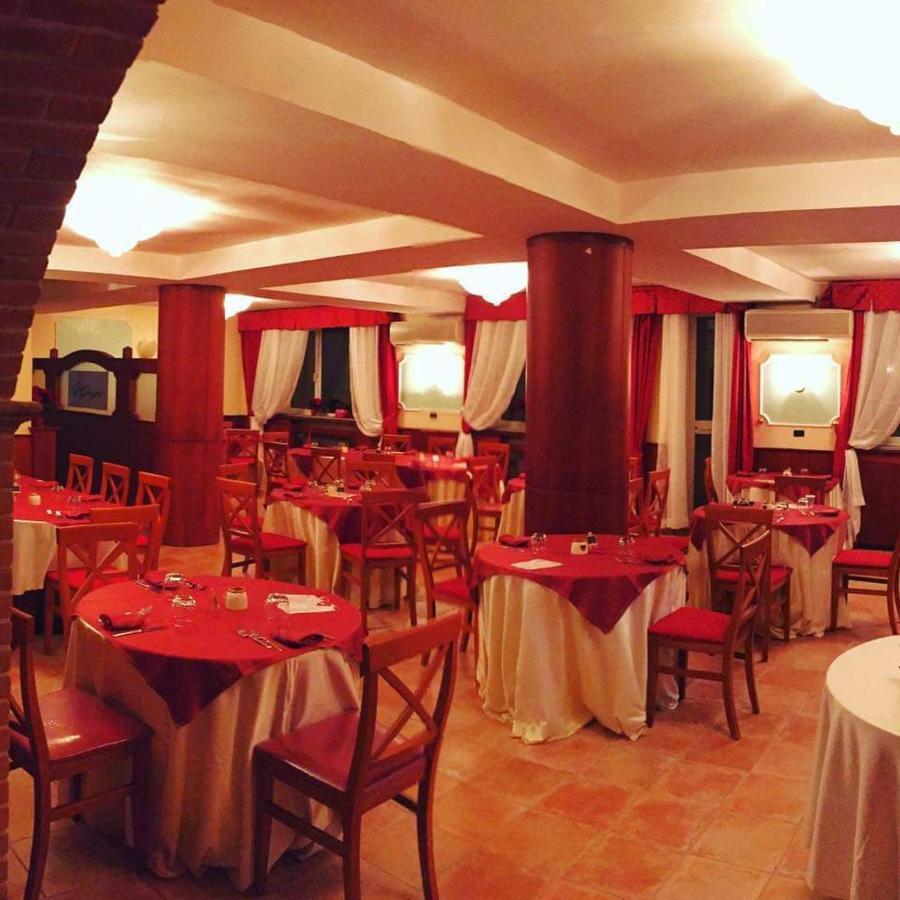 Albergo "Da Gigi" Celano Luaran gambar